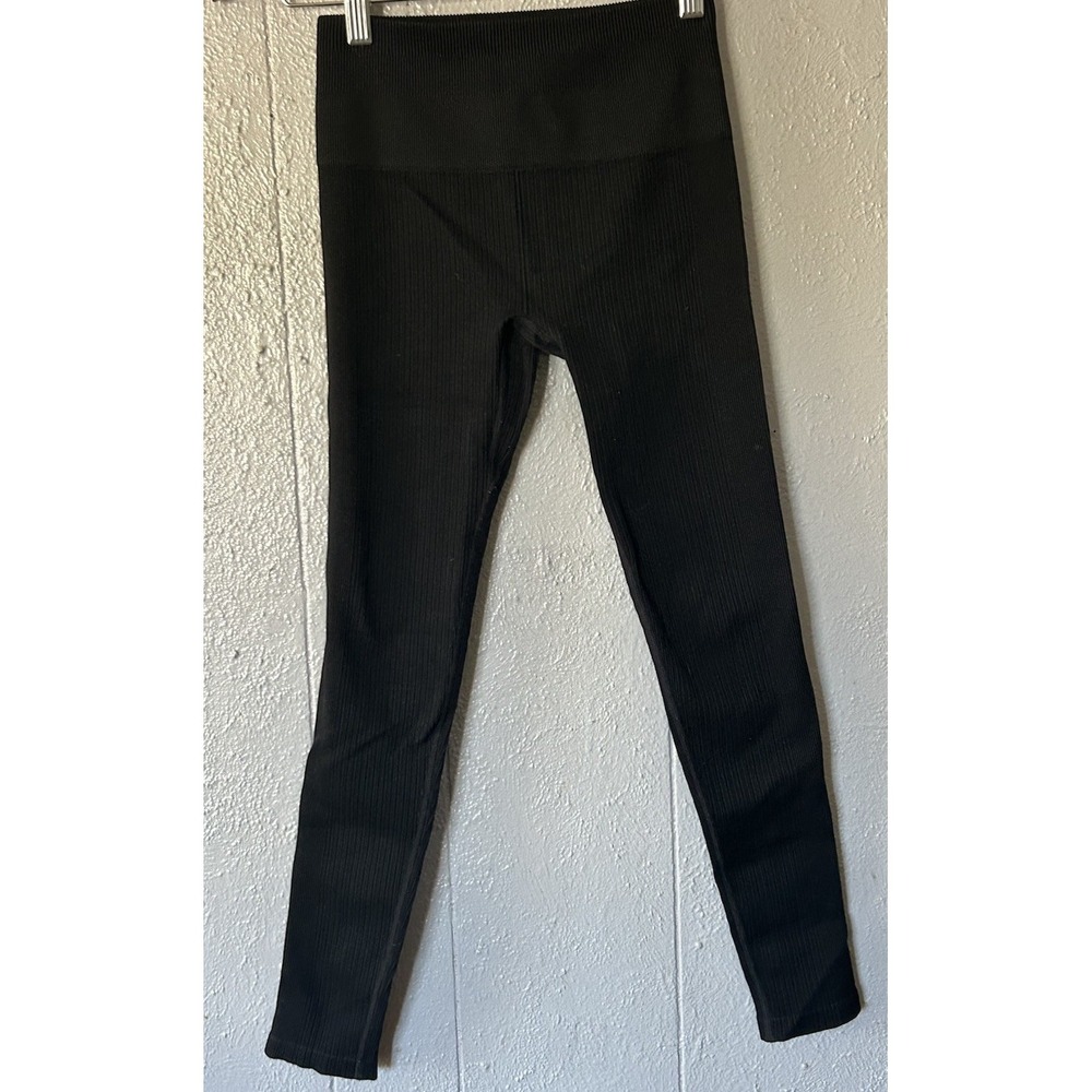 Women's‎ Fabletics Black Ribbed Leggings Size S Activewear Yoga Workout